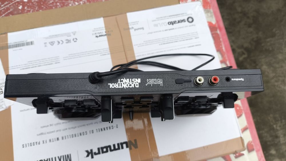 Controlador Hércules dj64585889897089121