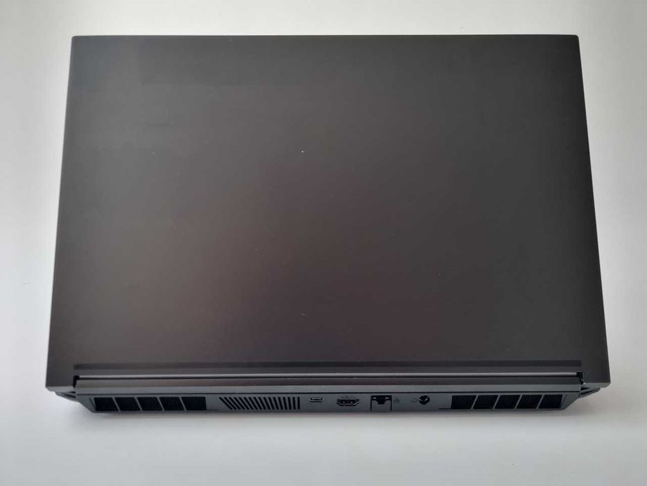 Ігровий ноутбук Eluktronics 15 R7 5800H/RTX 3080 16GB/RAM 16GB/SSD 512GB/QHD 165Hz