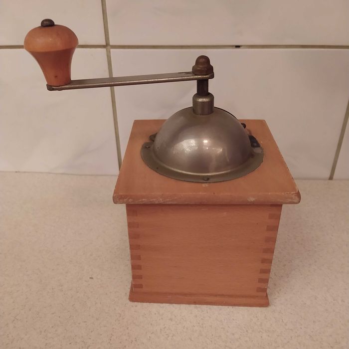 Młynek do kawy Kym Kym Vintage