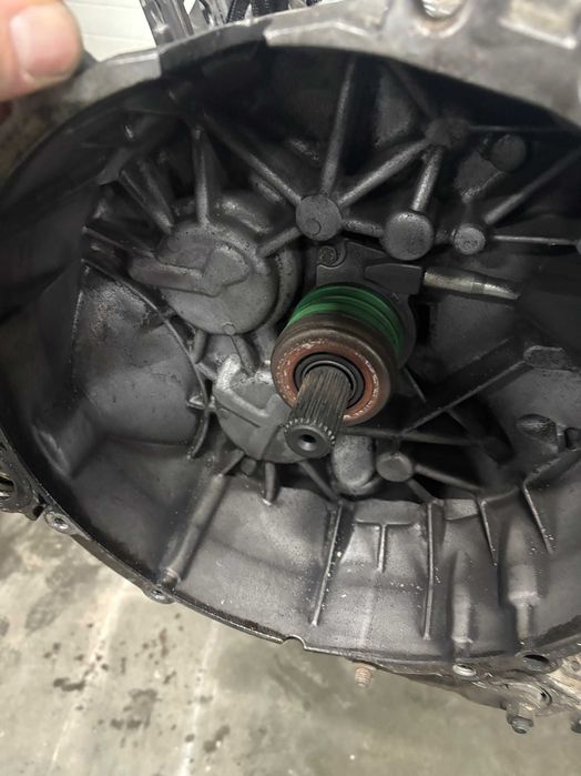 Volvo s60 skrzynia biegów 2.0 t b t5 manalna