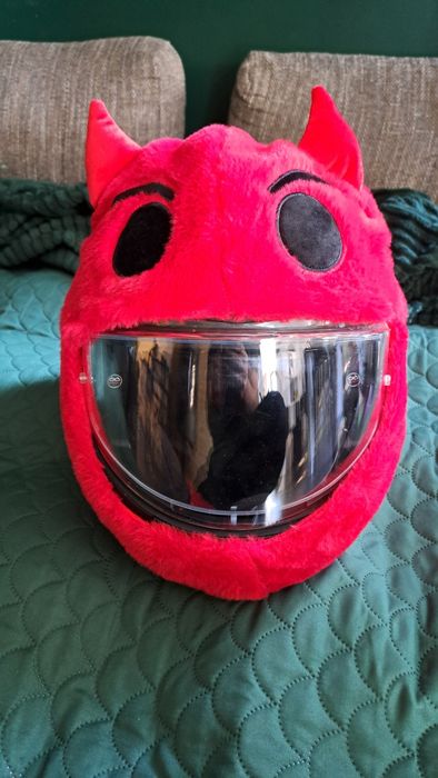 Nakładka na kask motocyklowy