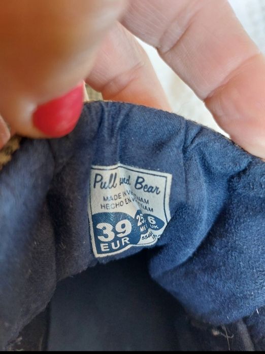 Trampki. Pull & Bear. Rozmiar 39.