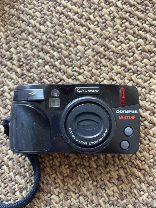 Maquina analogica Olympus SuperZoom300 DLX