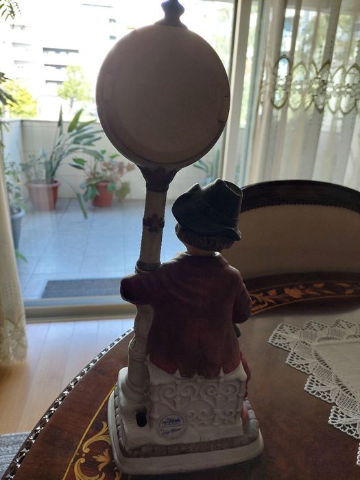 Relógio do bêbado com música