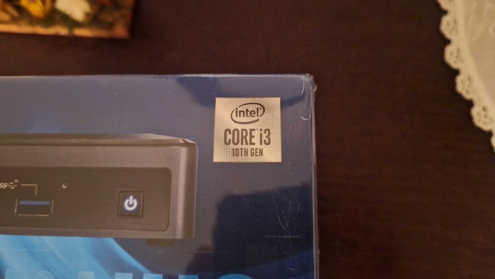 Mini PC Intel NUC 10 i3-10110U Barebone — NOVO e selado