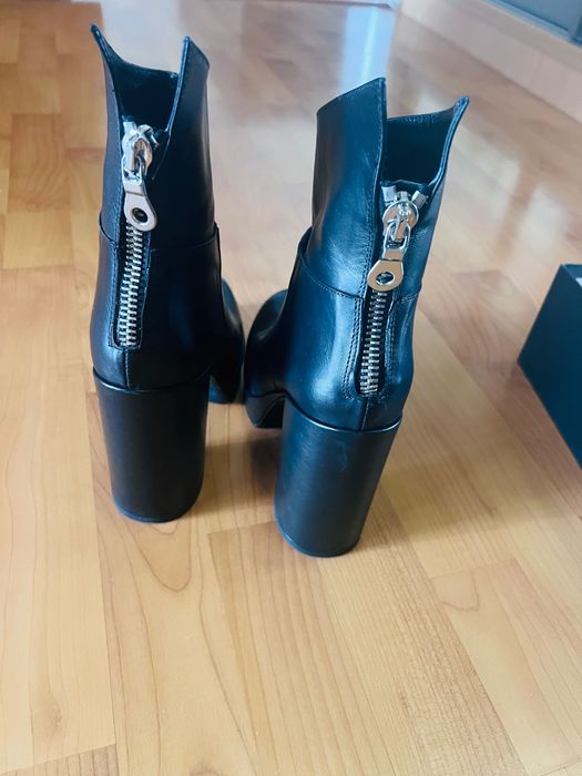 Фірмові шкіряні ботинки Miraton