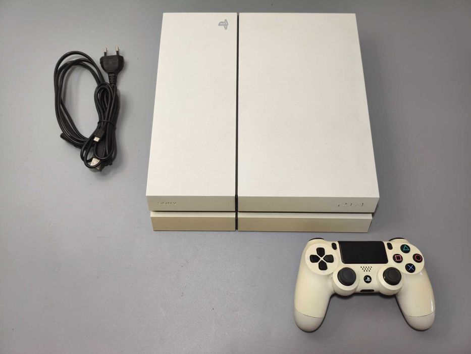 Playstation 4 Fat White