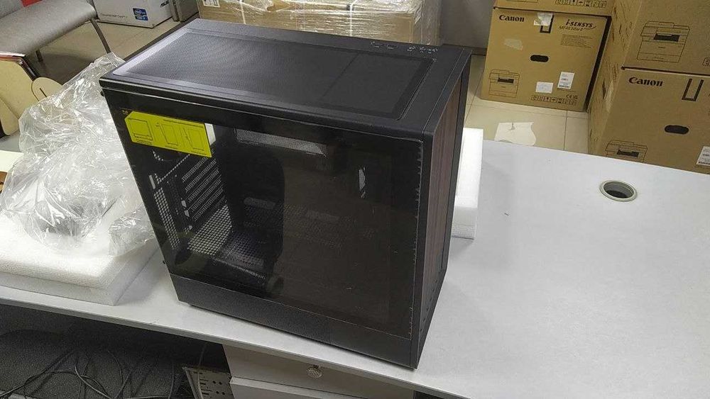Ігровий якісний новий корпус для комп'ютера без блока живлення з кулерами в комплекті Zalman P10NAMUBLACK