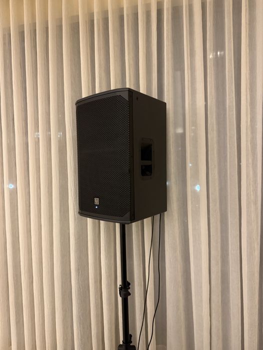 Coluna Electro Voice EKX-15P e EKX-18SP