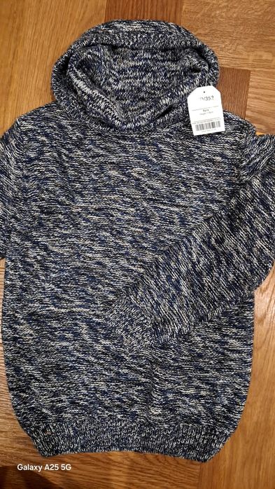 Next sweterek Nowy dla chłopca