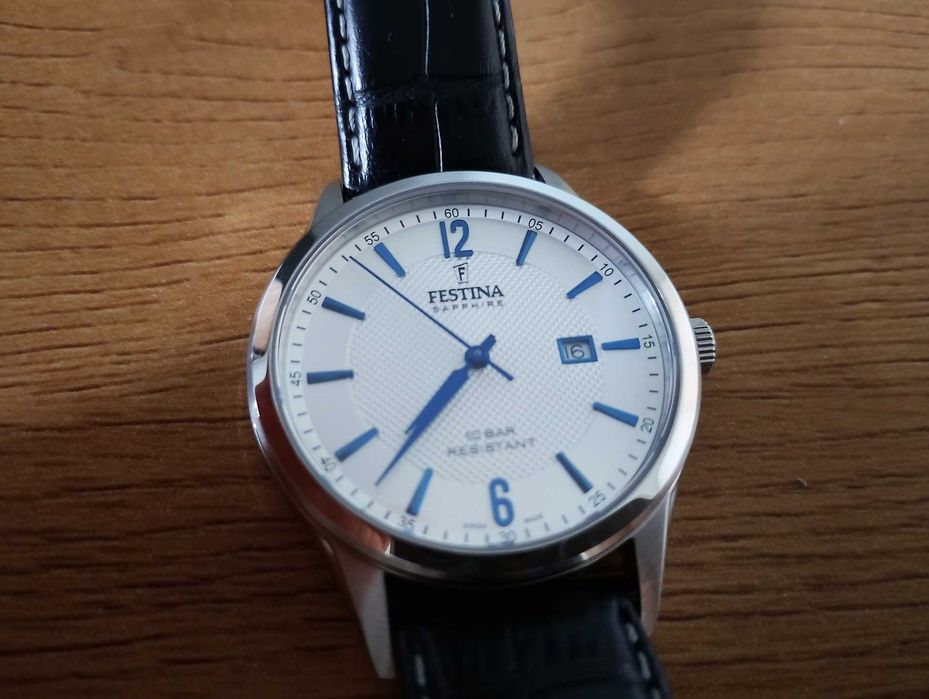 Zegarek Festina Swiss Made Capsule F20007-2