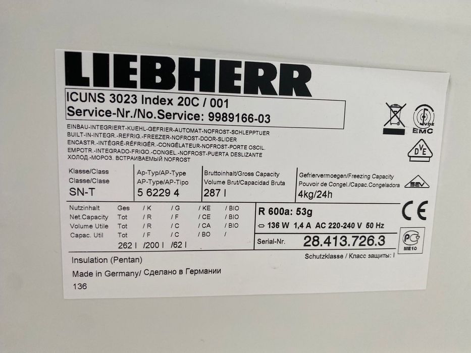Liebherr kompletne wyposazenie  wnetrza lodowki