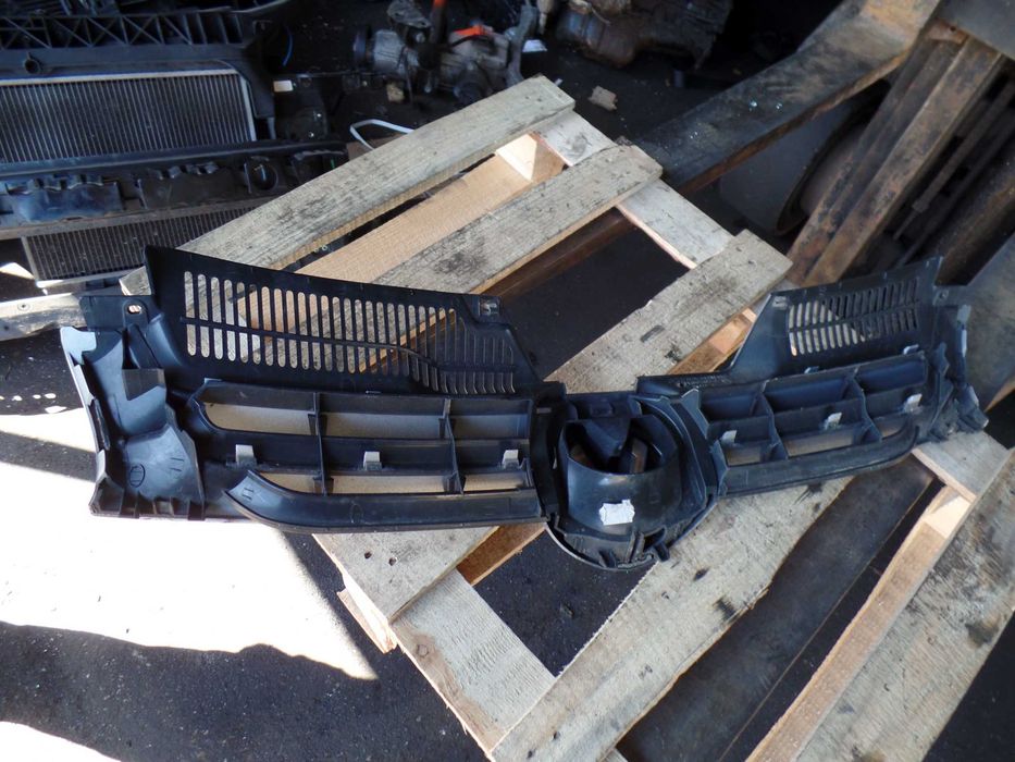 Kwi6 Grill atrapa chłodnicy volkswagen golf V srebrny wysyłka