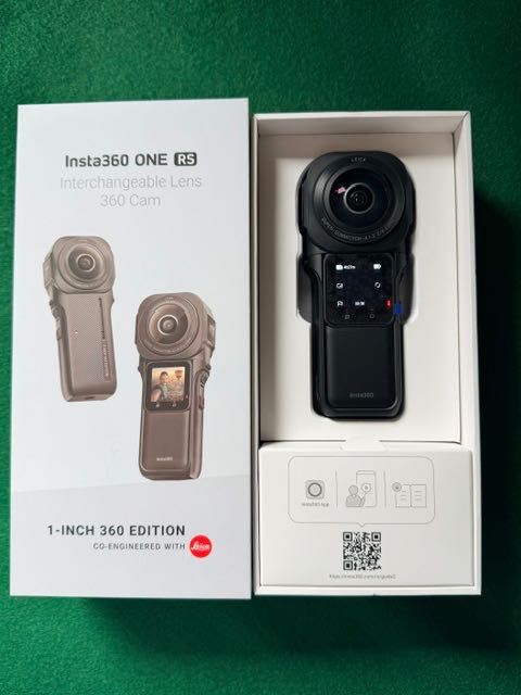 Sprzedam  kamerę INSTA 360 ONE RS 1 INCH 360 -zestaw