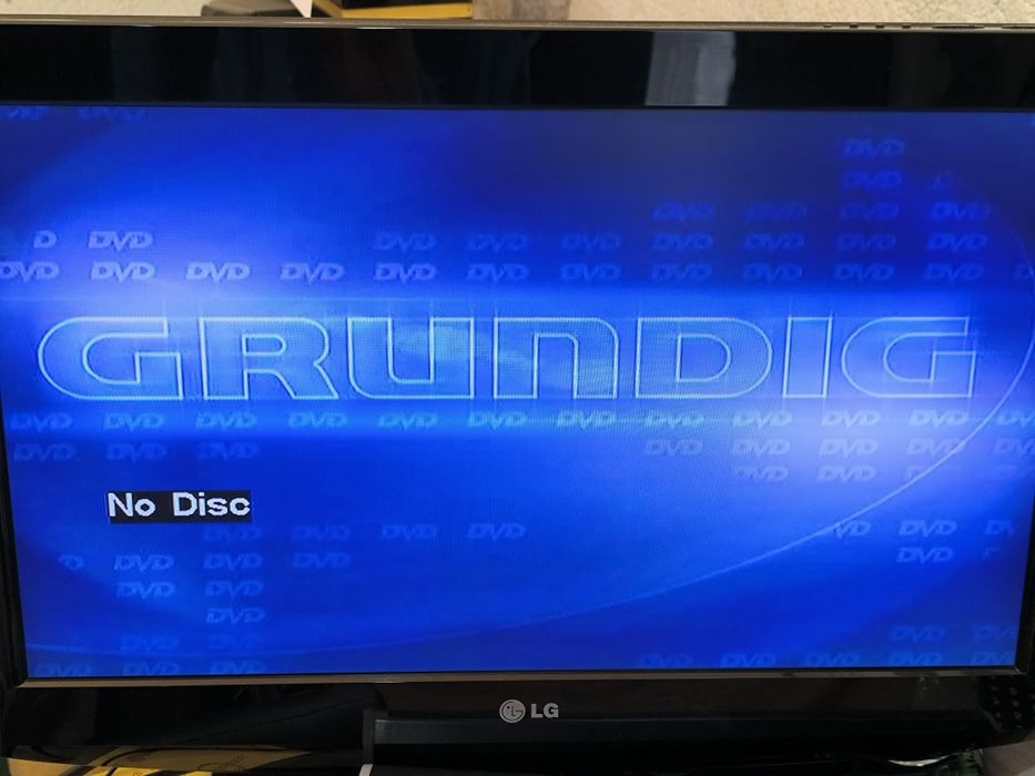 Leitor de DVD Grundig GDP 1100