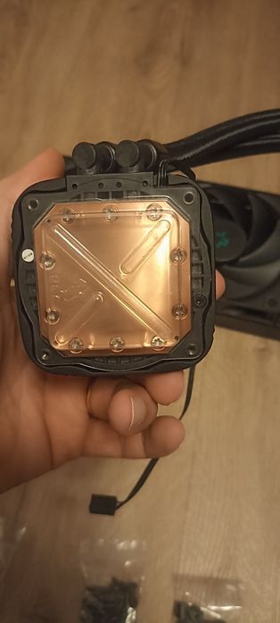 DeepCool LS720S Zero Dark 360mm