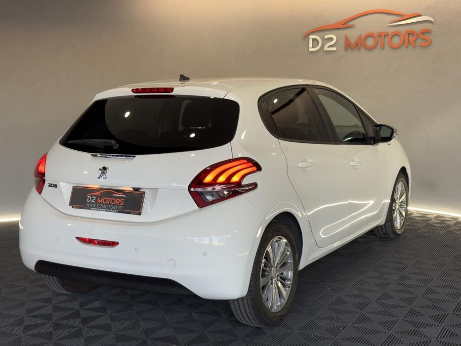 Peugeot 208 1.6 BlueHDi Style