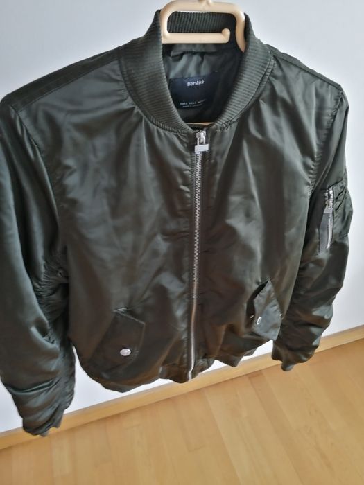 Casaco verde bershka