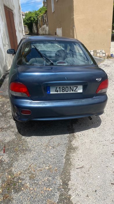 Carro Hyundai accent 5 portas