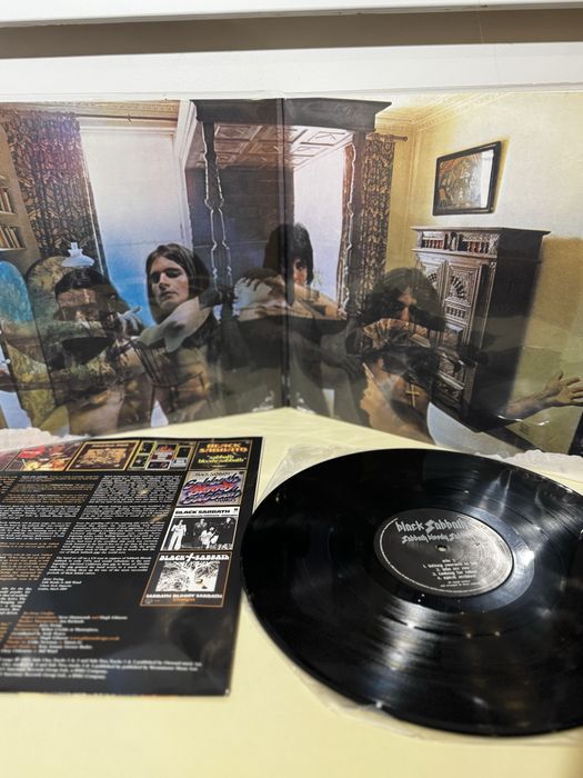 Black Sabbath – Sabbath Bloody Sabbath (винил, gatefold)