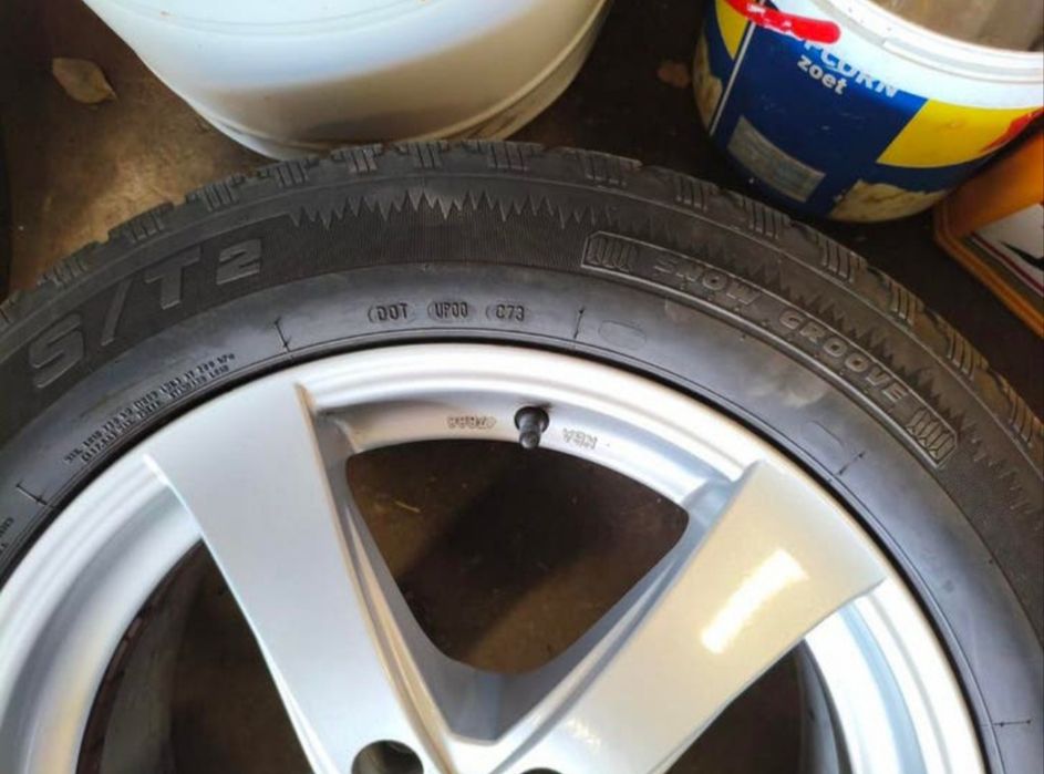 Колеса Диски5x114.3 Qashqai, Vivaro Dezent 225/55/17