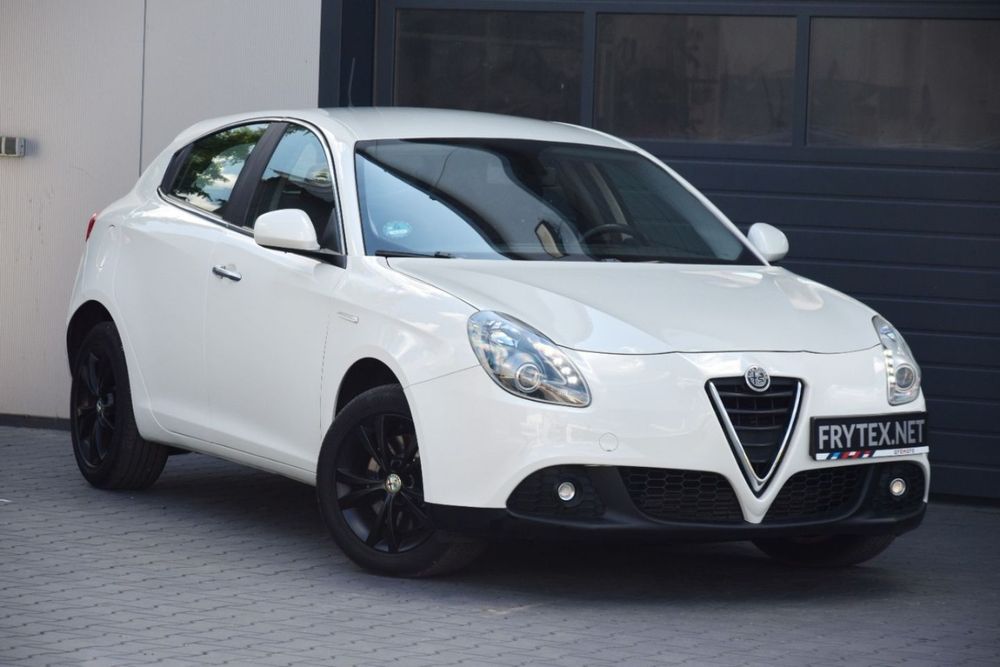 Alfa Romeo Giulietta 1.4 T (170 KM) DNA * LED * Climatronic * PDC * Pisemna Gwarancja *