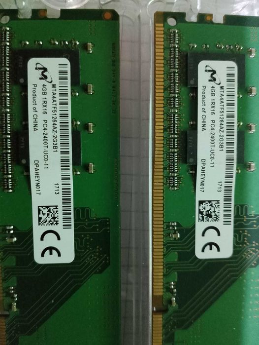 оперативная память ддр4 2400 4гб х2 планки (цена за обе)