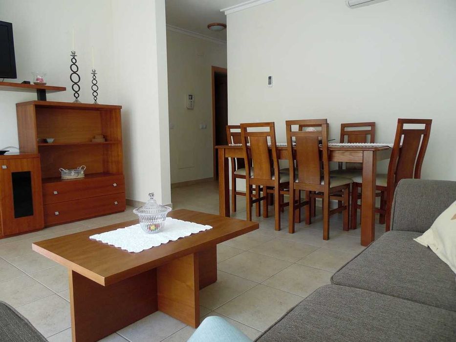 CASA DUBBAI - T2, a Pé para a praia 100mts + Central - QUARTEIRA