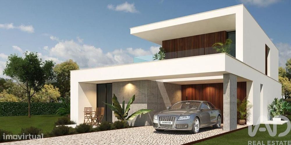 Casa / Villa T4 em Caldas da Rainha - Nossa Senhora do Pópulo, Coto e