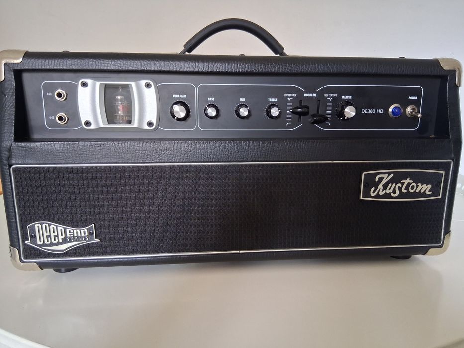 Amplificador Baixo Híbrido Kustom DE300HD - 300W