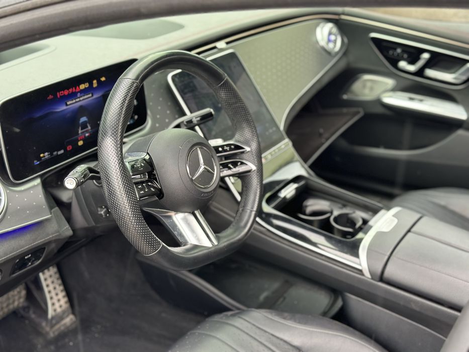 Розборка шрот mercedes eqe 350+ amg двері фара піввісь ричаг салон