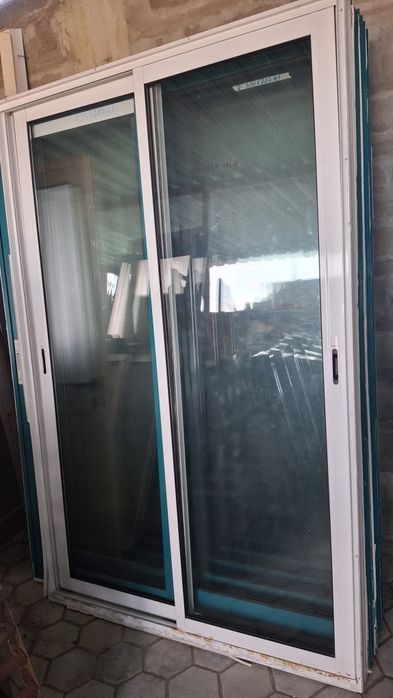 Sacada aluminio vidro duplo 1,32 x 2,04 altura