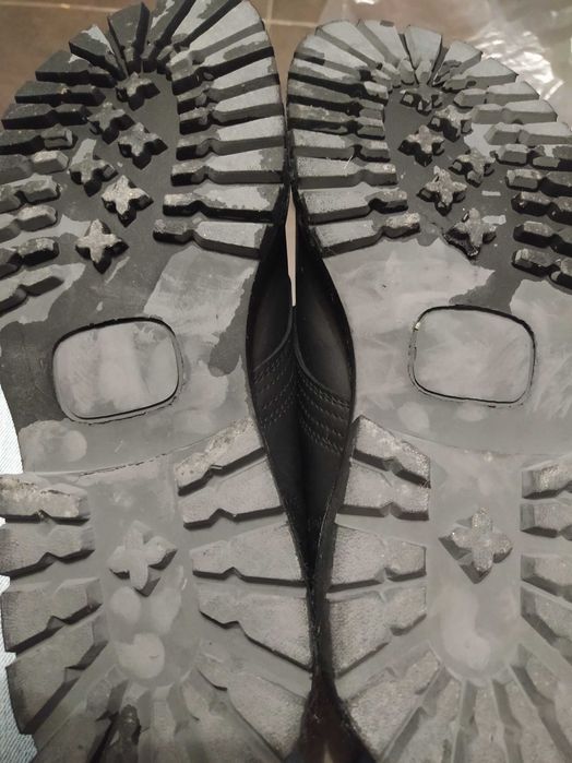 Botas militares tamanho 41 novas