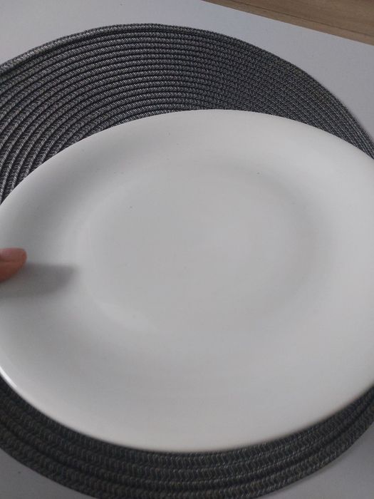 Biały talerz porcelanowy płaski Wawel 24,5 cm