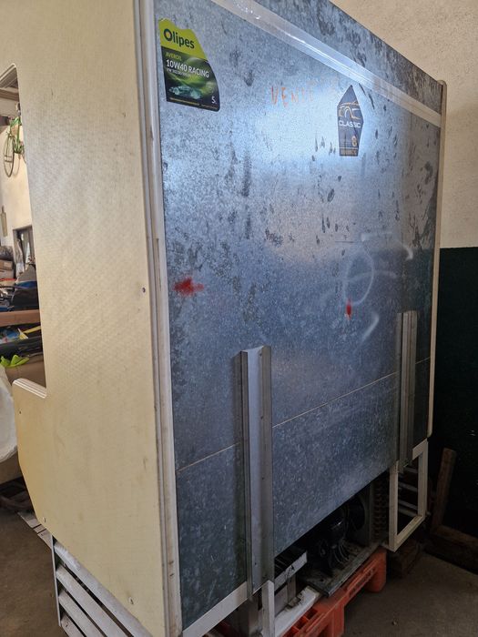 Mural de refrigeração usada