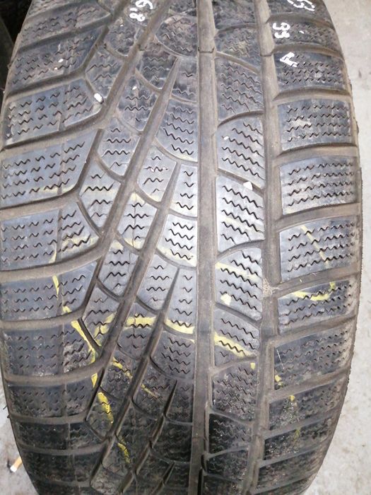Opona 255/40R18 99V Pirelli Winter 240 MO (130 netto)