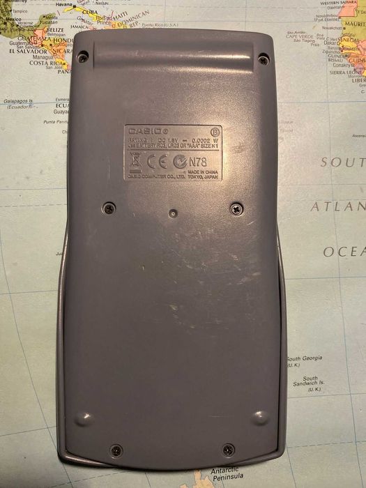 Calculadora científica fx-82 ES Casio