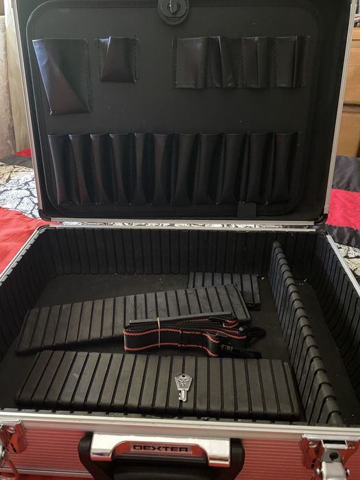 Tool Case429913295962122242