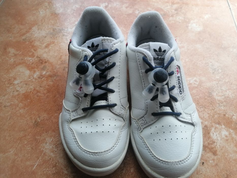 Sapatilhas adidas 30