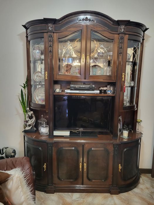 Móvel para TV  com mt pouco uso