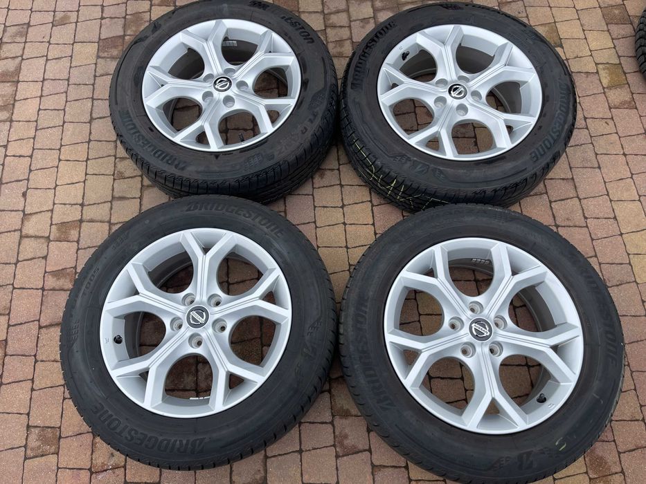 4160. Alufelgi 17" oryginalne Nissak Juke II F2 5x114.3 7J ET35 215/60/17 Bridgestone 6.5mm