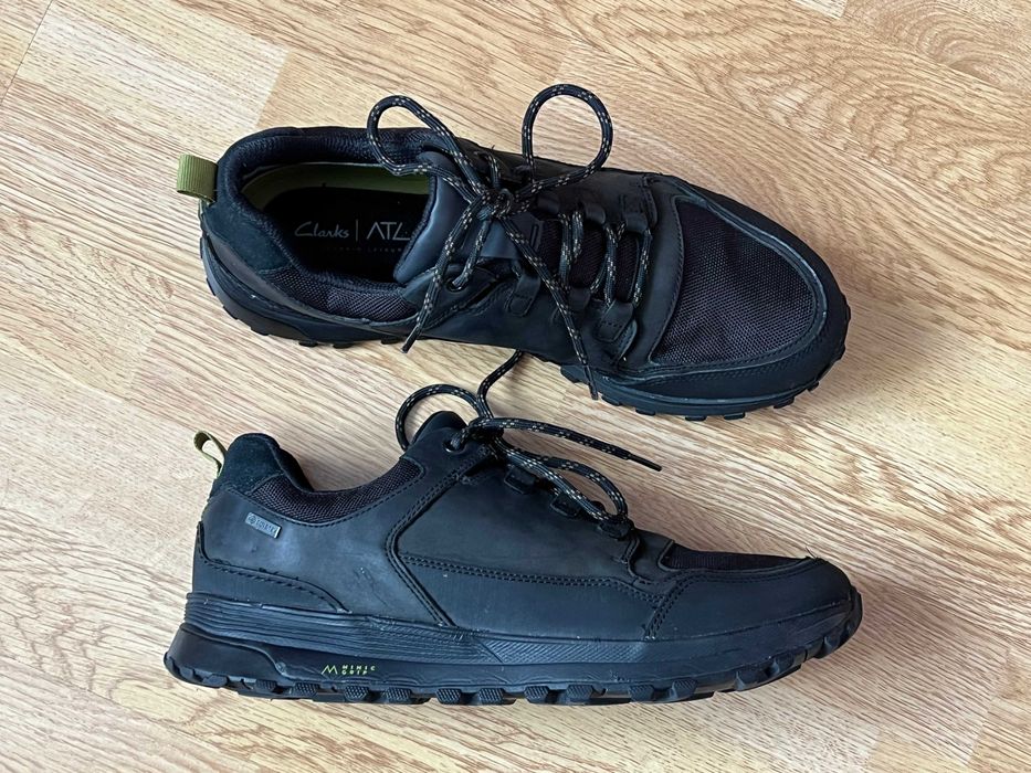 Шкіряні термо кросівки Clarks gore-tex 43 розміру