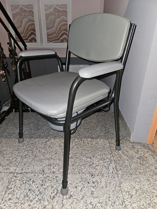 Krzesło toaletowe solidne