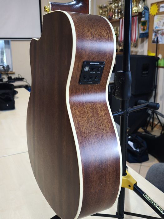 Gitara elektroakustyczna Framus