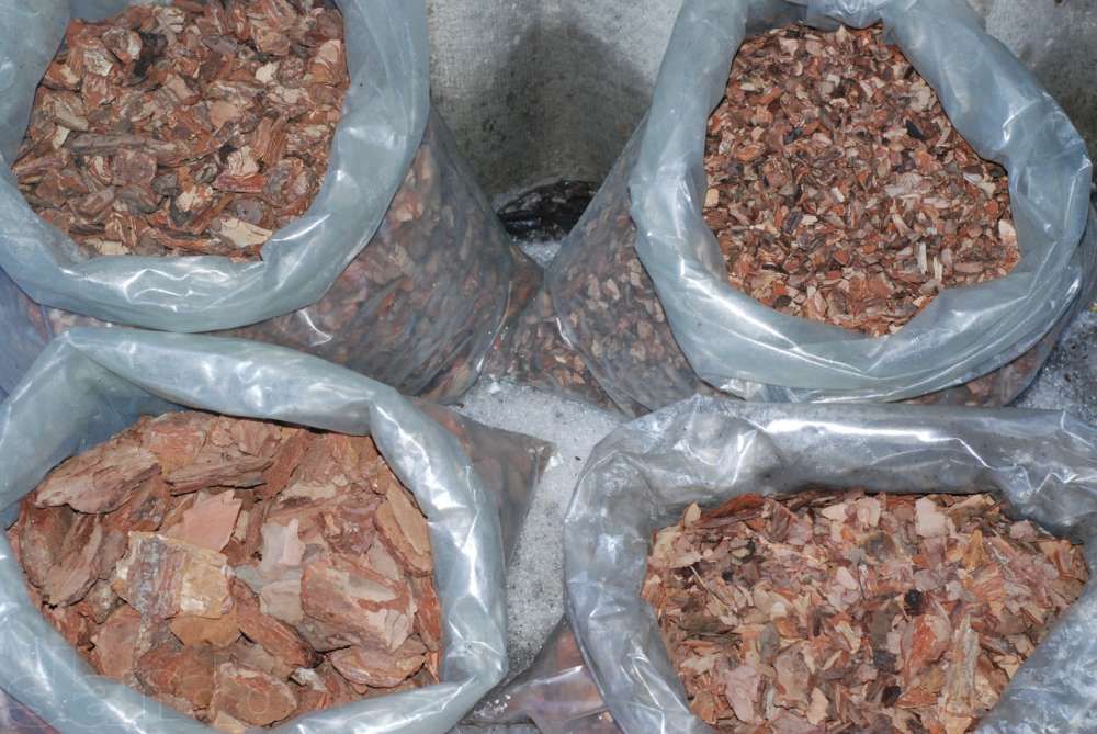 Декоративная кора,мульча купить,Киев,где купить,из сосновой коры,кора