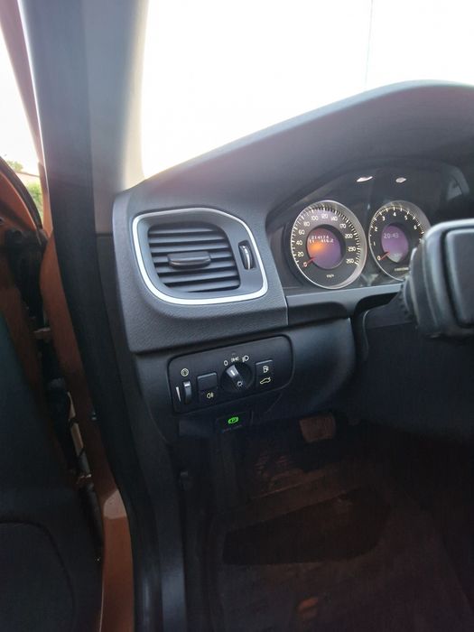Volvo 2011рік акпп офіційна
