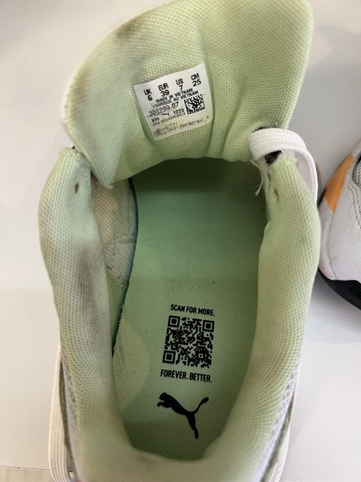 Жіночі кросівки Puma