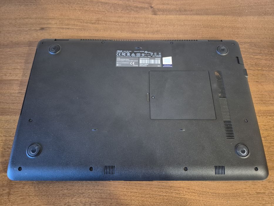 Ноутбук Asus x542UF додатково доставлена ОП 8 ГБ