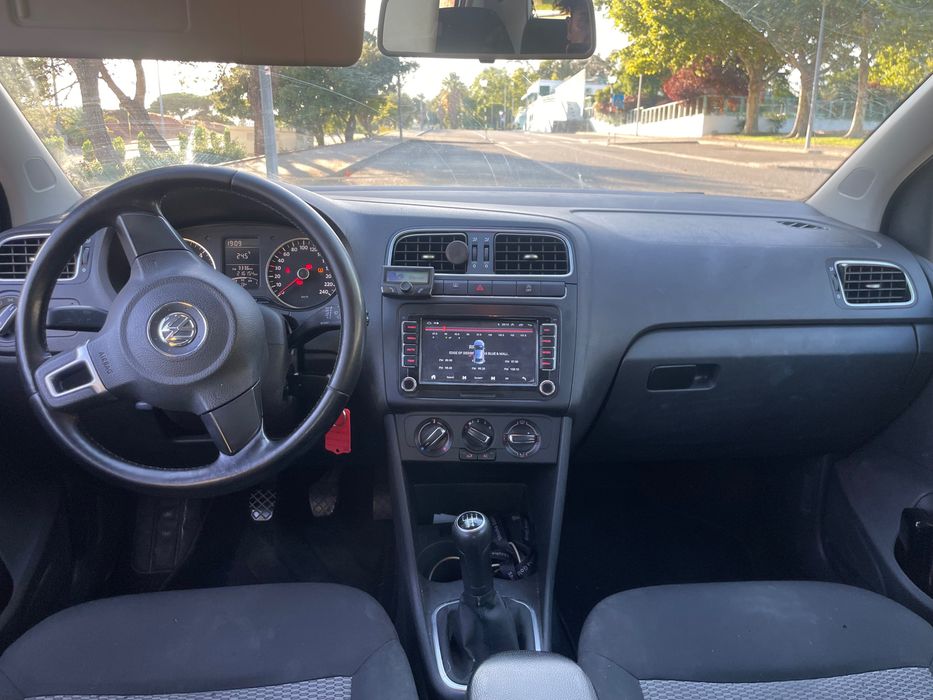 Vw polo um carro bastante económico