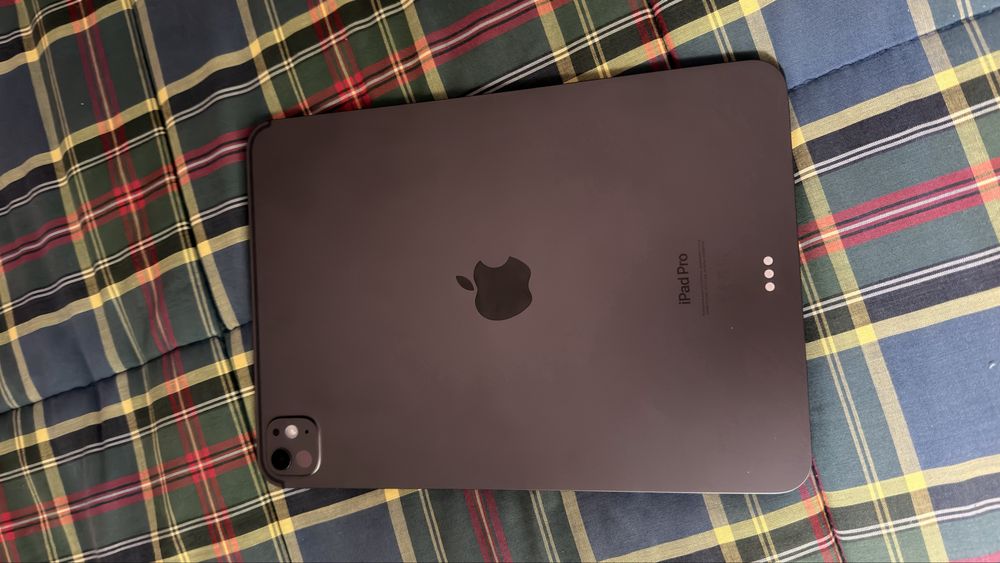 Ipad m4 pro 256gb novo